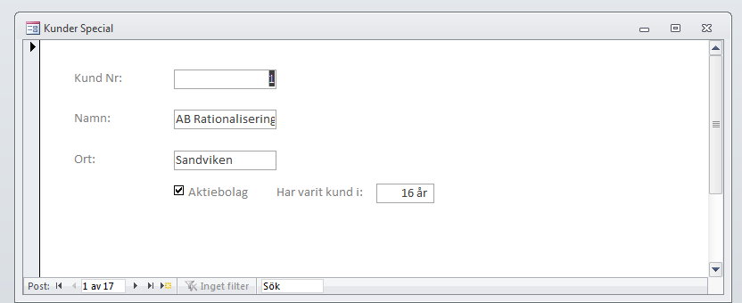 Obs att du har stor nytta av kontrollguiden så se till att den är aktiv. Vi börjar däremot med en listruta som jag antar att är en ny kontroll för dej.