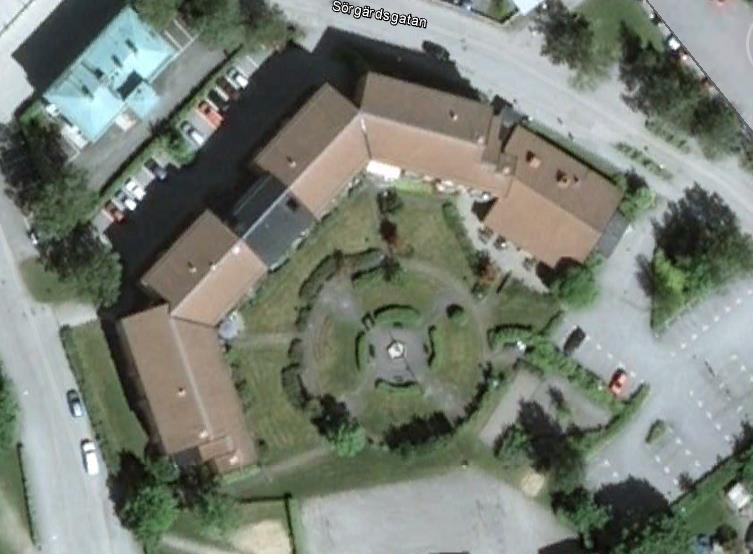 39 51 39 80 Figur 41: Kristinagården har plats för 209 paneler på de tak som vetter mot innergården.