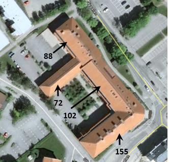 Figur 45: Kommunhuset i Strängnäs med 417 solpaneler blir ett utmärkt pilotprojekt med bra skyltläge.