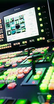med effekter, telefonhybrider mm Grafikdator/-er Videoserver/VTR Kommunikation