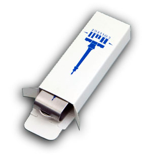 Förpackningar för USB-minnen Modell Blackbox - Svart låda med lock av kartong - Formskuren skumgummi - Lock med magnetlås - Utrymme för ett tillbehör - Förpackningen kan också förses med tryck Modell