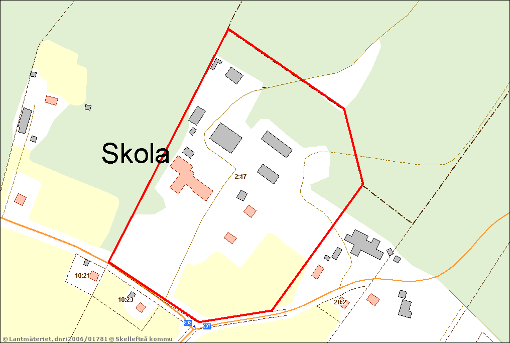 3 En karta på tobaksfri skolzon finnas med i Policyn, för att tydliggöra vart gränsen för skolområdet går. Området som skall vara rökfritt! Länkar med tips om utbildningsmaterial m.m.: www.fhi.