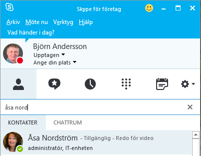 Ring med Skype för företag Du kan ringa vem som helst med Skype för företag.