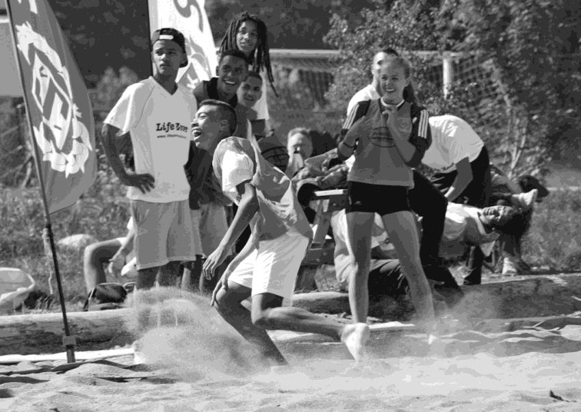 Sydafrika i Sävar samarbetet utvecklas! Landskamp i fotboll, dans och musik, beach-handboll, beach-volleyboll, Sävar Camp och samtal om ledarskap!