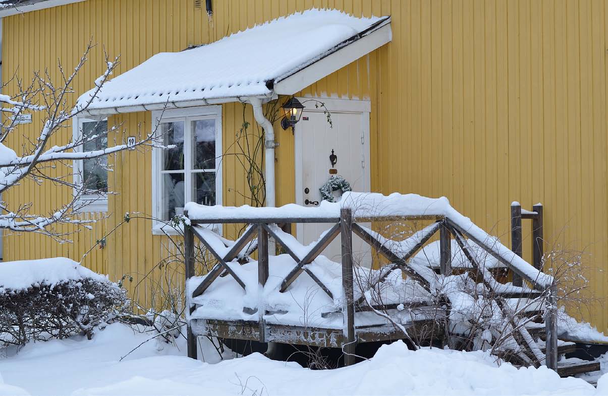 0 1 2 3 4 5 Media Ränta Arbetsmarknad Stort utbud Litet utbud Allmän oro och försiktighet Bankernas restriktiva utlåning Pessimism om den egna ekonomin Optimism om den egna