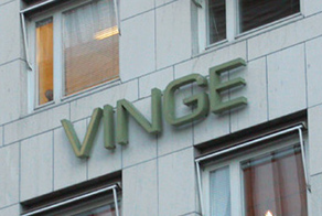 Systembolaget Rådgivare vid butiksprojekt Visuellanalys av nuvarande butikskoncept Länsförsäkringar Bank Projektering av butikskoncept Designbyrå: Bas Brand Identity Enköping Uppsala Vällingby Tierp