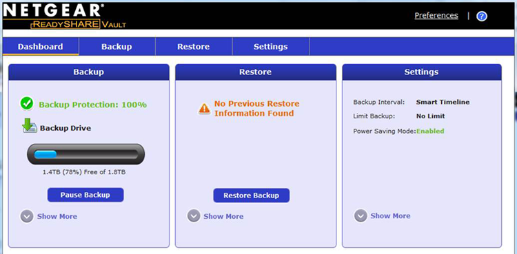 4. Starta ReadySHARE Vault. 5. Klicka på fliken Dashboard (instrumentpanel) eller Backup (säkerhetskopiering) för att ställa in och köra säkerhetskopiering.