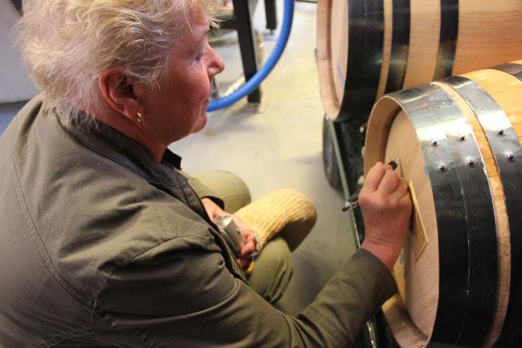 BALANSRÄKNING TILLGÅNGAR Anläggningstillgångar Not 101231 091231 15 Materiella anläggningstillgångar Maskiner och andra tekniska anläggningar 4 2 049 717 0 Inventarier, verktyg och installationer 5 1