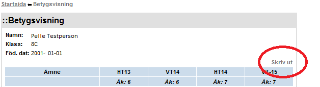 För att se omdömestext och eventuella lärarkommentarer, klicka på den lilla pilen till vänster om den färgade rutan vid varje ämne.