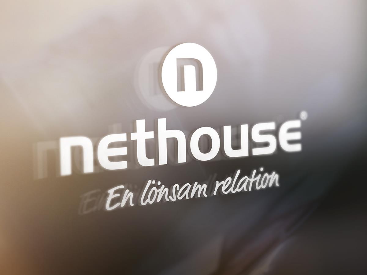 KORT OM NETHOUSE Kundfördelning 38 år 21-61 år 65% offentlig sektor