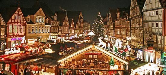 Julmarknad på Tivoli Vi tar tåget till Köpenhamn. Lördag 5 december Tid.30 19.