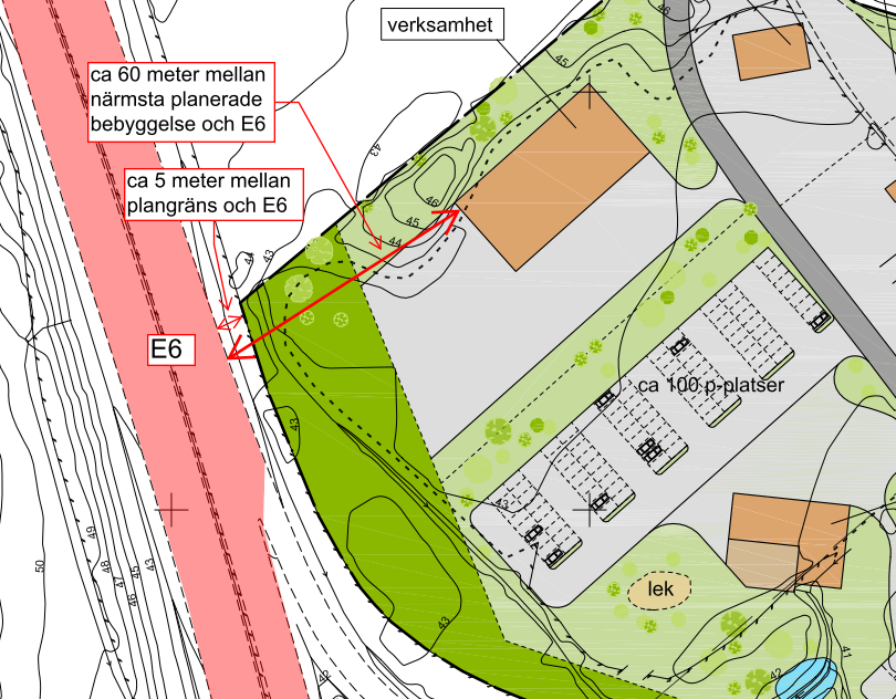 2.3 Infrastruktur Väster om planområdet löper E6:an vilket är en primär transportled för farligt gods. Kortaste avståndet mellan planområdet och vägen är cirka 5 meter, se Figur 2.3. Kortaste avståndet från närmsta planerade byggnad på del av fastighet Knäm 2:14 och E6:an är cirka 60 meter, se Figur 2.