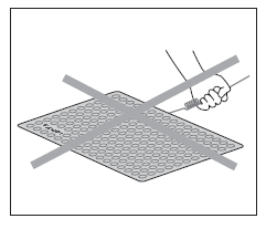 Installation av CareMat Avlägsna mattan (sensorn) Placera ut sensorn/mattan Städa golvet där ni avser placera mattan. CareMat måste ligga plant på en jämn yta, fri från partiklar.