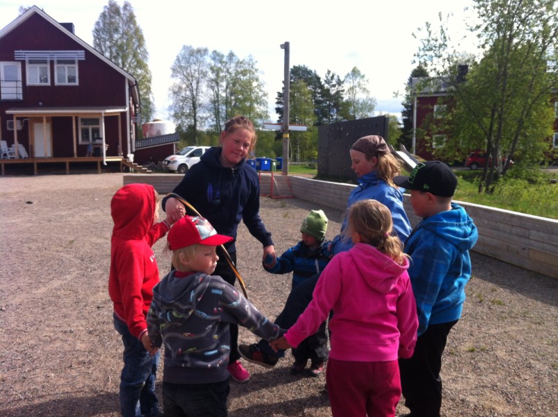 Skolan berättar.. Den 29 maj hade vi Forsendagen, där skola och förskola hade en hel dag tillsammans fylld med lekar och uppdrag.