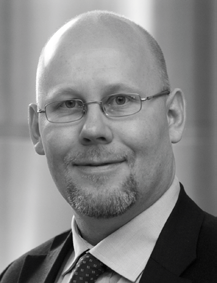 Affärsmodellsinnovationer skapar nya möjligheter Ett ord som hörs allt oftare inom managementområdet är affärsmodeller. Denna trend märks även i detta nummer av MoT.