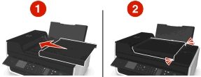 Felsökning 141 3 Sätt tillbaka den automatiska dokumentmatarens fack tills det knäpps på plats. 4 Tryck på OK eller tryck på, beroende på skrivarmodell.