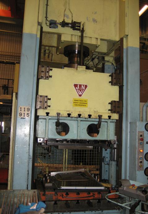 Jochnick & Norrman (200 ton) Hydraulisk press, enkelverkande Teknisk data, press nr 119 915: 2 000