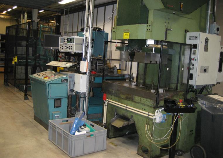 Manzoni press (160 ton) Mekanisk press, automat Teknisk data, press nr 900 402: 1 600 kn (160