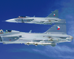 synnerhet. Saab har nu fyra referenskunder för Gripen med olika säkerhetspolitiska och försvarsbehov varav två på NATO-marknaden.