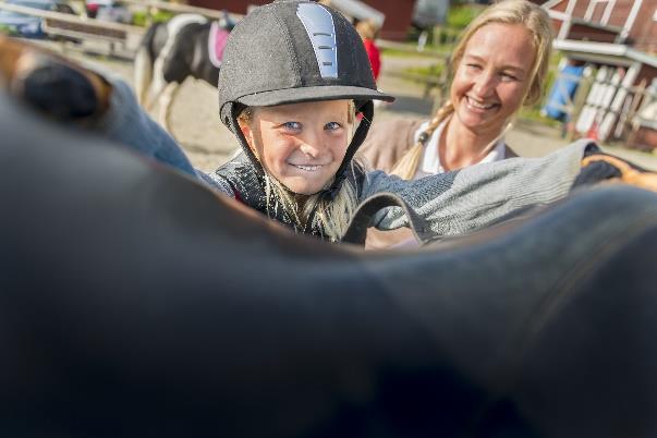 ÅRE HÄSTSPORTARENA ÅH ska vara den mest attraktiva och kvalitativa hästsportarenan i Jämtland.