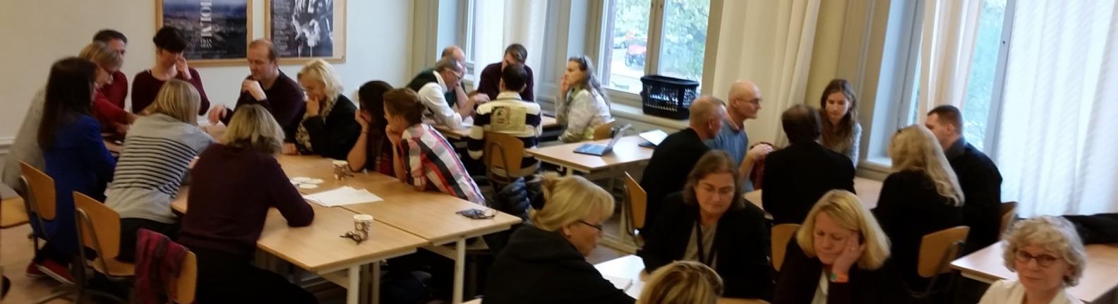 1:1 2016 en fortsättning på 1:1 på gymnasiet En långsiktig satsning för bättre lärande 1:1, en dator per elev Fullt införande Vecka 2