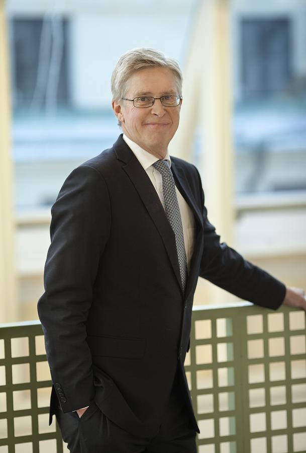 Årsredovisning 2012 I 6 VD har ordet Framgångsrikt 2012 nu tar vi nästa steg För Fjärde AP-fonden blev 2012 ett mycket framgångsrikt verksamhetsår.