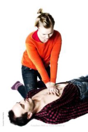 LUMPARLANDS KOMMUNS INFOBLAD SIDA 5 Lumparlands avdelning VÄLKOMMEN PÅ KURS I LIVRÄDDANDE FÖRSTA HJÄLP 6 LEKTIONER! Tid: 11.3 samt 18.3 kl 18.30-21.
