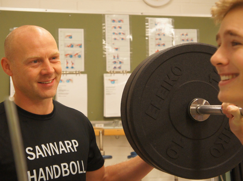 HANDBOLL Sannarpsgymnasiet utsågs 2014 till landets bästa handbollsutbildning, enligt Svenska Handbollsförbundet. Våra elever är de som är mest nöjda med sina studier och sin handbollsträning.