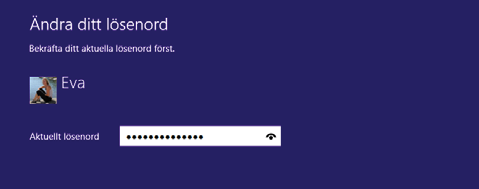 7 Skydda datorn ändra lösenord För att få högre säkerhet bör du byta ditt lösenord med jämna mellanrum. 1 Visa Datorinställningar och markera Användare (PC settings, Users).
