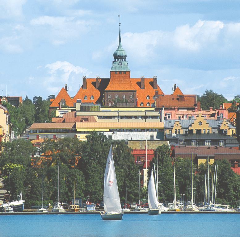 Berglund, Haninge kommun Sekreterare: Göran Qvarnström Kommunrepresentant: Dan Osterling Partnerskapet för barns rättigheter i praktiken