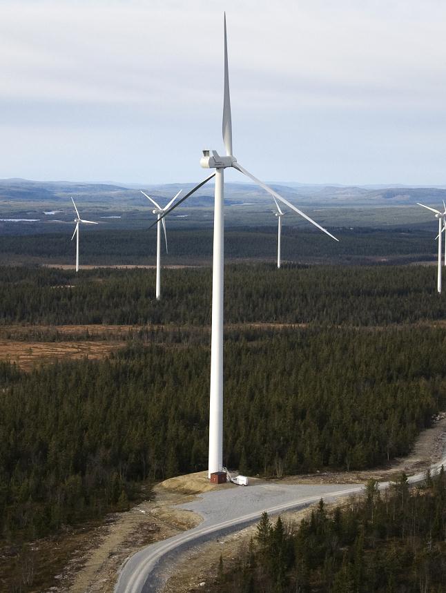 Vindkraftverk Vindkraftverk - Navhöjd - Rotordiameter - Totalhöjd Snabb teknikutveckling - Bättre energiutvinning till lägre kostnad - Ny