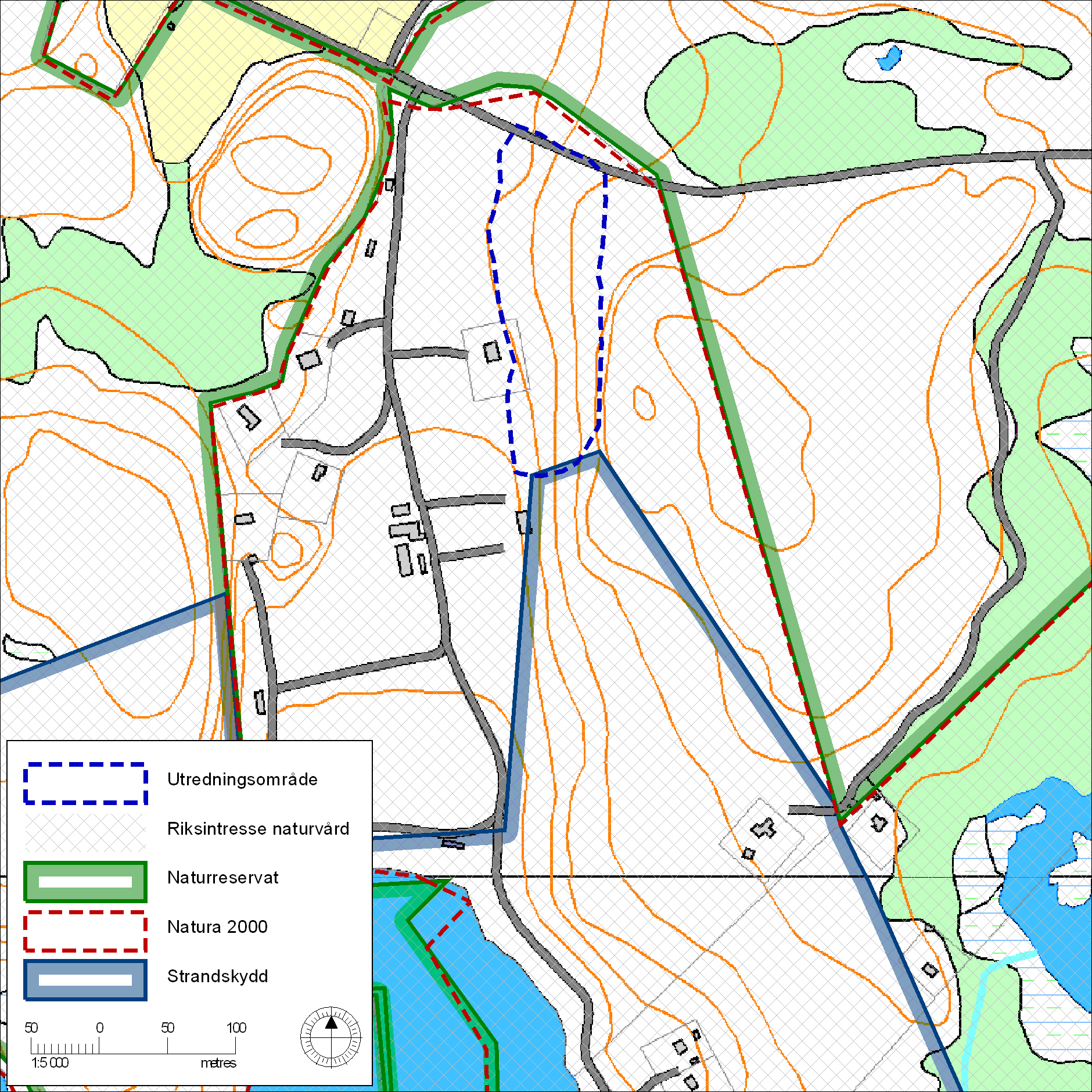 Illustration 2. Utredningsområdet i förhållande till skyddade område som Natura 2000, naturreservat och strandskydd. Utredningsområdet ligger inom riksintresseområde för naturvård.