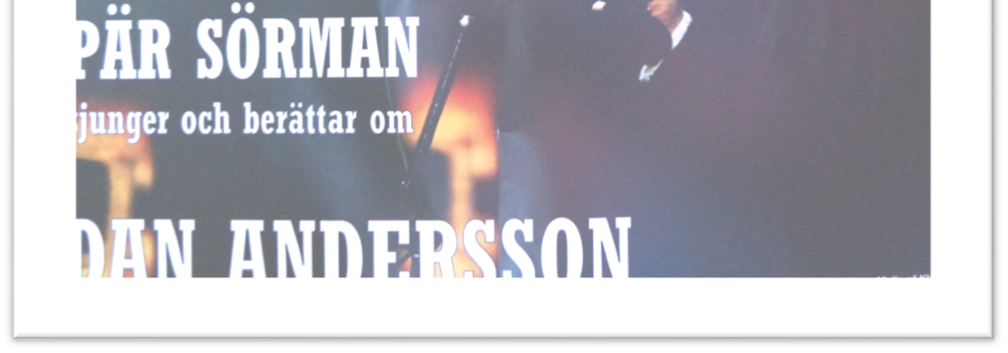 Konsert i Hasselgården Sitter här på altanen och solar och får besök av Anders Olofsson som skall arrangera en konsert med Pär Sörman i Hasselgården den 19 september kl. 17.