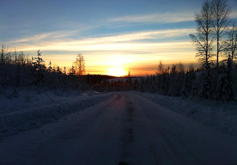 anläggningar av hållplatser vid trafikomdragningar måste samhällbyggnadsfunktionen vara lyhörd för ökat behov av tillgänglighet vid ev.