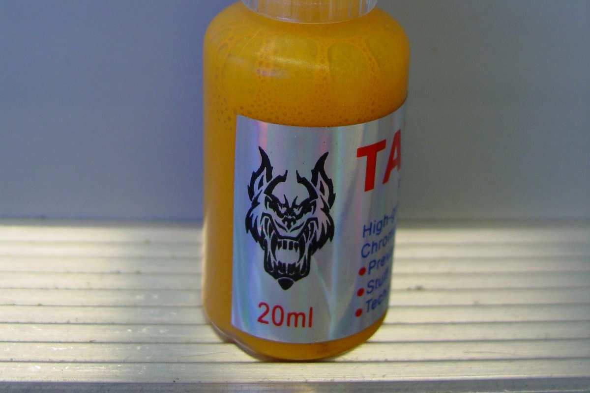 Declaration Product : Tattoo, yellow Code : 6.11.
