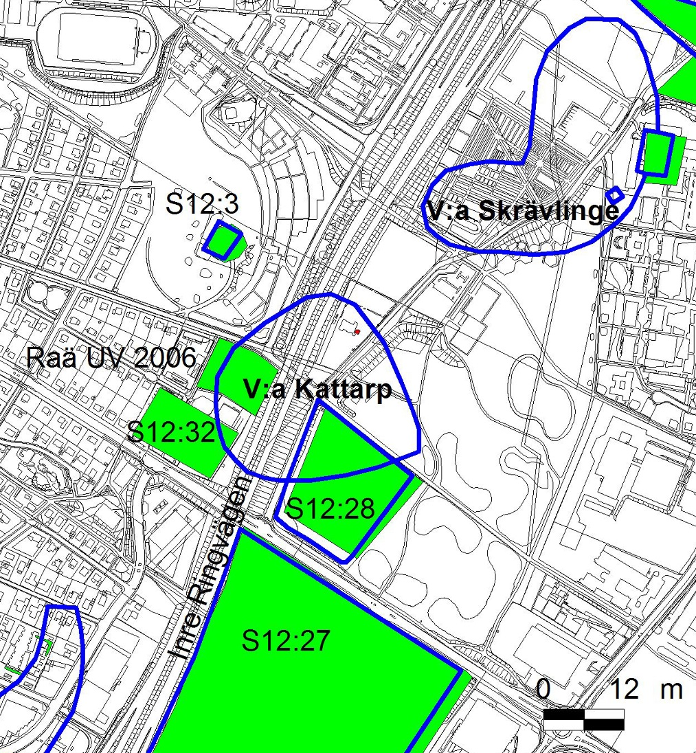 Inledning I samband med miljöprovtagning på fastigheten Botildenborg 1 inom Västra Kattarps bytomt (Västra Skrävlinge nr 31) påträffades en stenläggning, ca 1,8 meter under befintlig markyta.