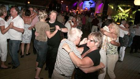 dansa Chims orkester spelar upp till dans. Tid Plats Söndag 8 februari 13.00 17.00 OBS!