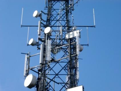 Mobil kommunikation Lämpliga startkurser: ETT051 Digital kommunikation och ETI031 Radio.