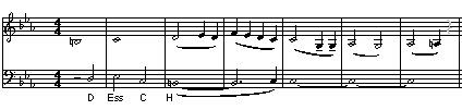 Sats 3, Allegretto, är en vals. Redan i inledningen presenteras monogramtemat, som sedan även utgör det första motivet i det valstema som följer.