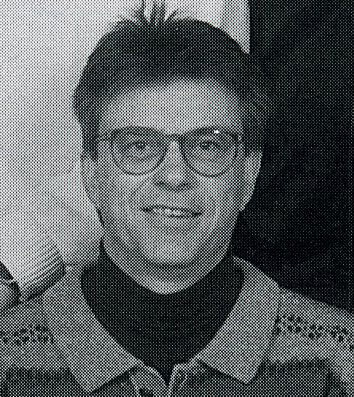 Jag drabbades nämligen under maj och oktober 1993 av två hjärtinfarkter som tvingade mig till kortvariga uppehåll i kassörsarbetet.