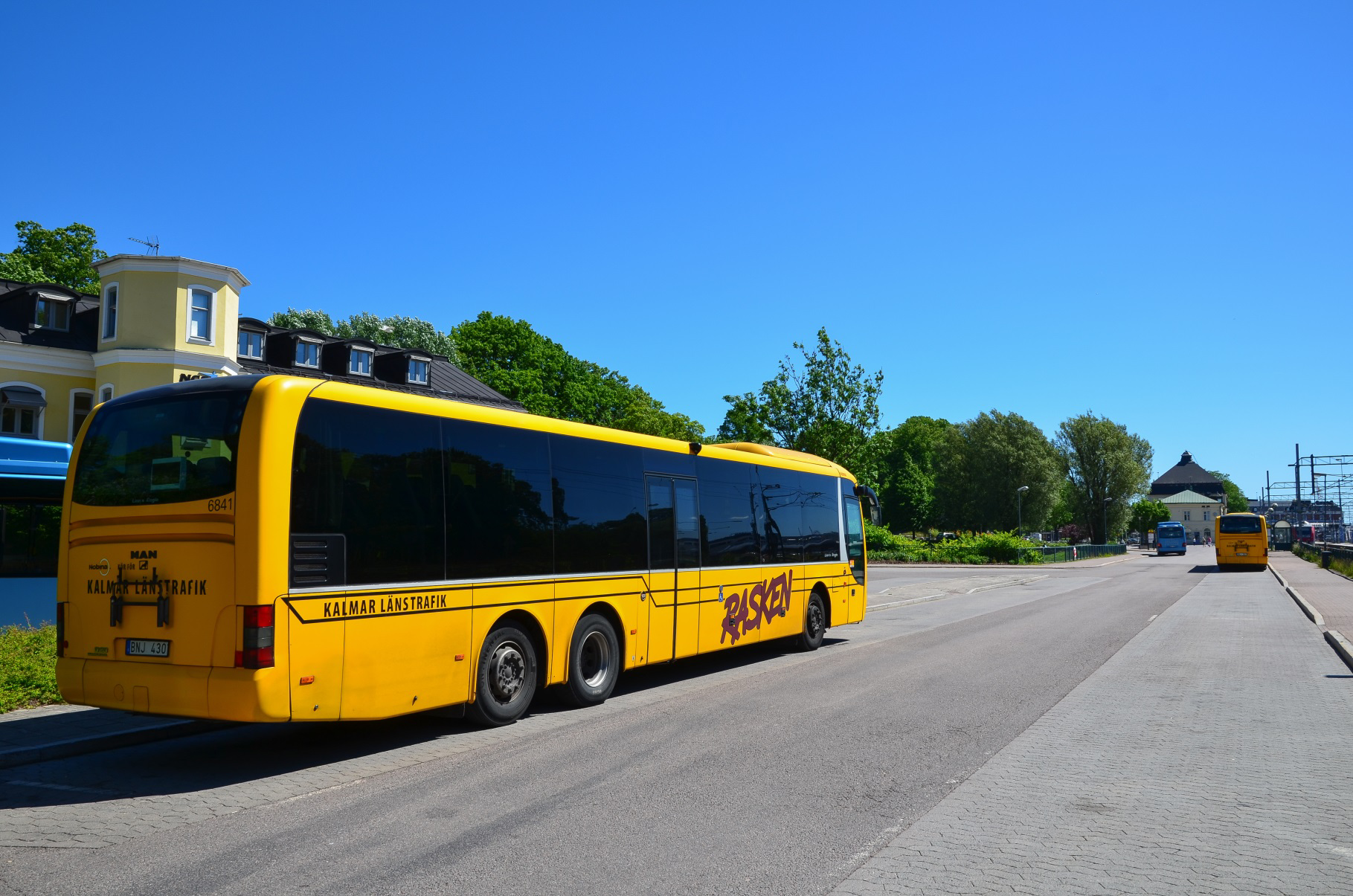 0.4 Restid För att undvika att extremvärden som tillkommit av misstag ska påverka resultaten alltför mycket har värden över 600 min filtrerats bort i analysen nedan.