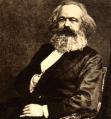 Begreppets ursprung Marx Samhället stratifierat i klasser Individ definieras av relation till produktionsmedlen En