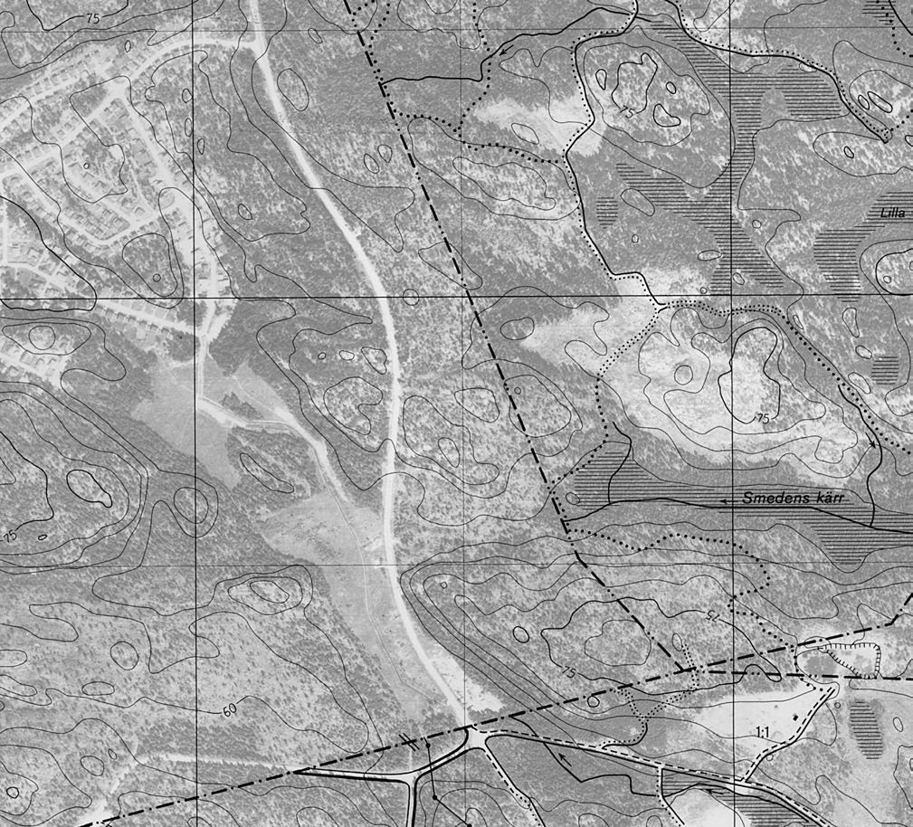 Fig. 2. Utdrag ur Ekonomiska kartans blad 10I 3e Flemingsberg med förundersökningsområdet och fornlämningen RAÄ 505:1 markerade. Skala 1:10 000. Fig. 2 är godkänd ur sekretessynpunkt för spridning.