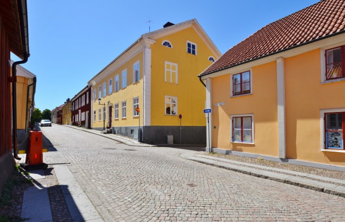 Rymligt och ljus lägenhet med högt i tak och med utsikt över