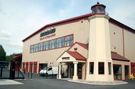Ove Nilsson 070-6714677 Nybyggnad Lager, magasin Nybyggnad Kontor Antal våningar 1 st Bruttoarea 18000 m2 Ombyggnad till lagerhotell i Malmö Philipsonshuset Shurgardz Nybyggnad av self-storage