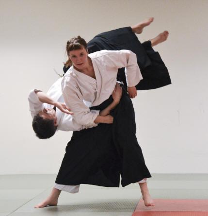 Aikido som idrottsutövning har flera unika drag, men ett av de finaste är just möjligheten att alla får träna och lära tillsammans oavsett kön och ålder.