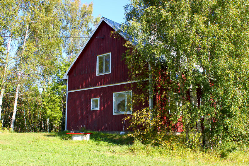 mark ca 27 000 m². Enligt mätning på webbkarta Taxeringsvärde, taxeringsår 2014 Försäljningsobjektet har inget självständigt taxeringsvärde. Stamfastigheten har b.la följande taxeringsvärden.