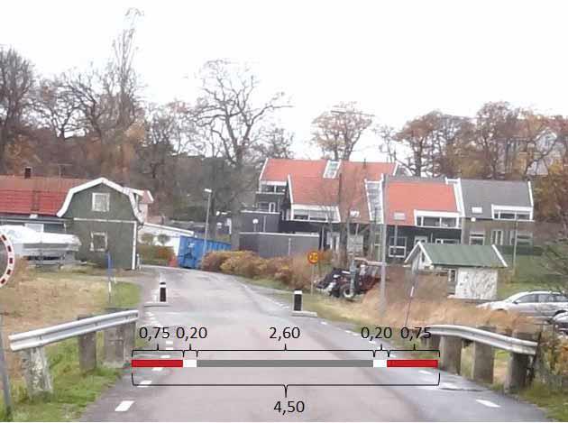 Kap 3.3.2 Sid 19 Kap 4.2.1 Sid 24 De skyddsvärda träden på delsträcka 3 (med ett undantag) påverkas inte av den nya gång- och cykelvägen, då en s.k. bymiljöväg skapas genom avsmalning av körfälten och målning av gång- och cykelväg inom befintligt vägområde.