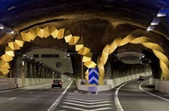 Bruttoarea 1600 m2 Inv underhåll av tunnel vid södra länken, Stockholm SL 36, Väggelement Södra länken eller riksväg 75, är en stadsmotorväg mellan Essingeleden (E4/E20), Stockholm, och Värmdöleden