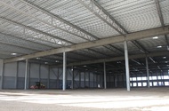 Nybyggnad Affärshus, galleria Nybyggnad Kontor Nybyggnad Sophus Byggtekniskt antal huskroppar 1 st Bruttoarea 3000 m2 Bruttovolym 12000 m3 Tillbyggnad av Lidls centrallager i Halmstad Remvägen 7 Lidl